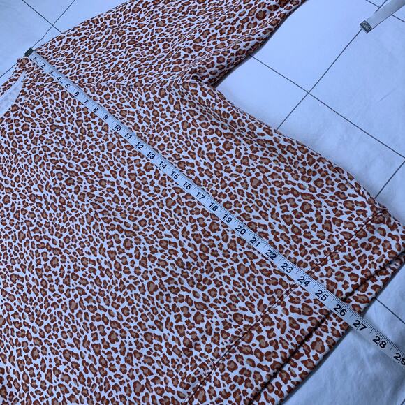 Lou & Grey Leopard Print Pullover Womens Small NWT Oversized Soft Terry Casual - Picture 8 of 8